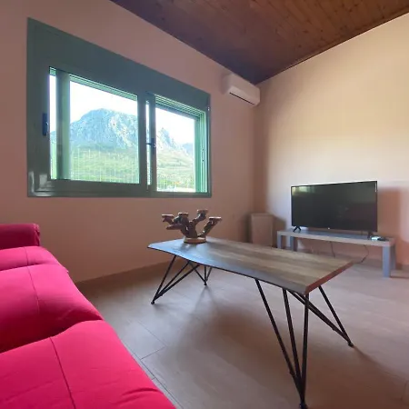 Acrocorinthos House Corinth